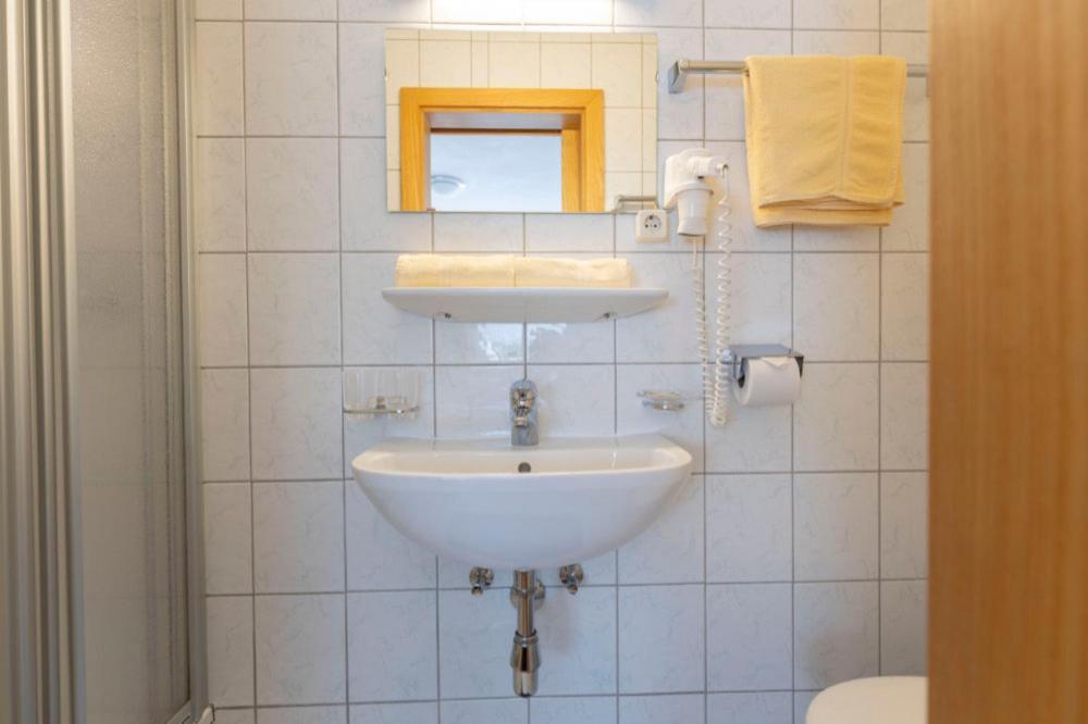 Apart Pirchheim Капл Екстериор снимка